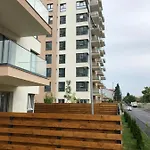 Stylish Westpark 2 View W8