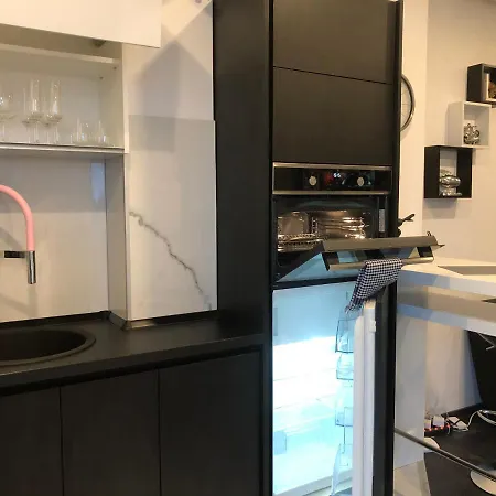 Stylish Westpark 2 View W8 Διαμέρισμα Βουκουρέστι