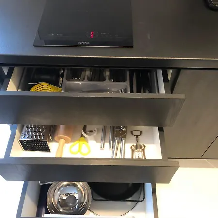 Stylish Westpark 2 View W8 * ブカレスト