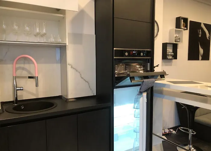 Stylish Westpark 2 View W8 아파트 부쿠레슈티