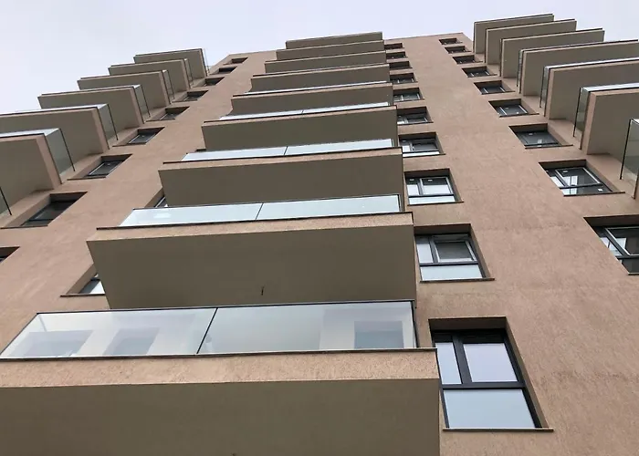 Stylish Westpark 2 View W8 Apartman *